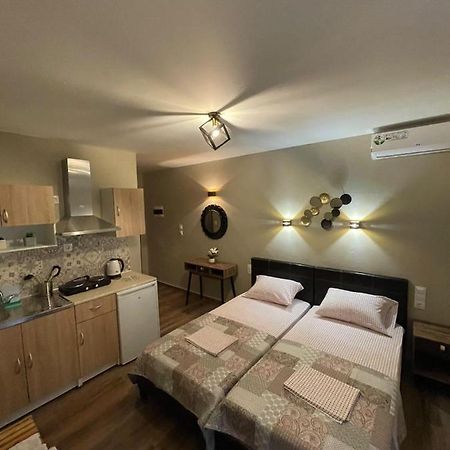 Villa Rafailia Olympiakí Aktí Esterno foto